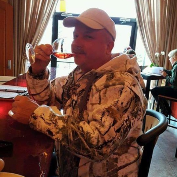 Meet your Posher, Gerald - Picture 1 of 1